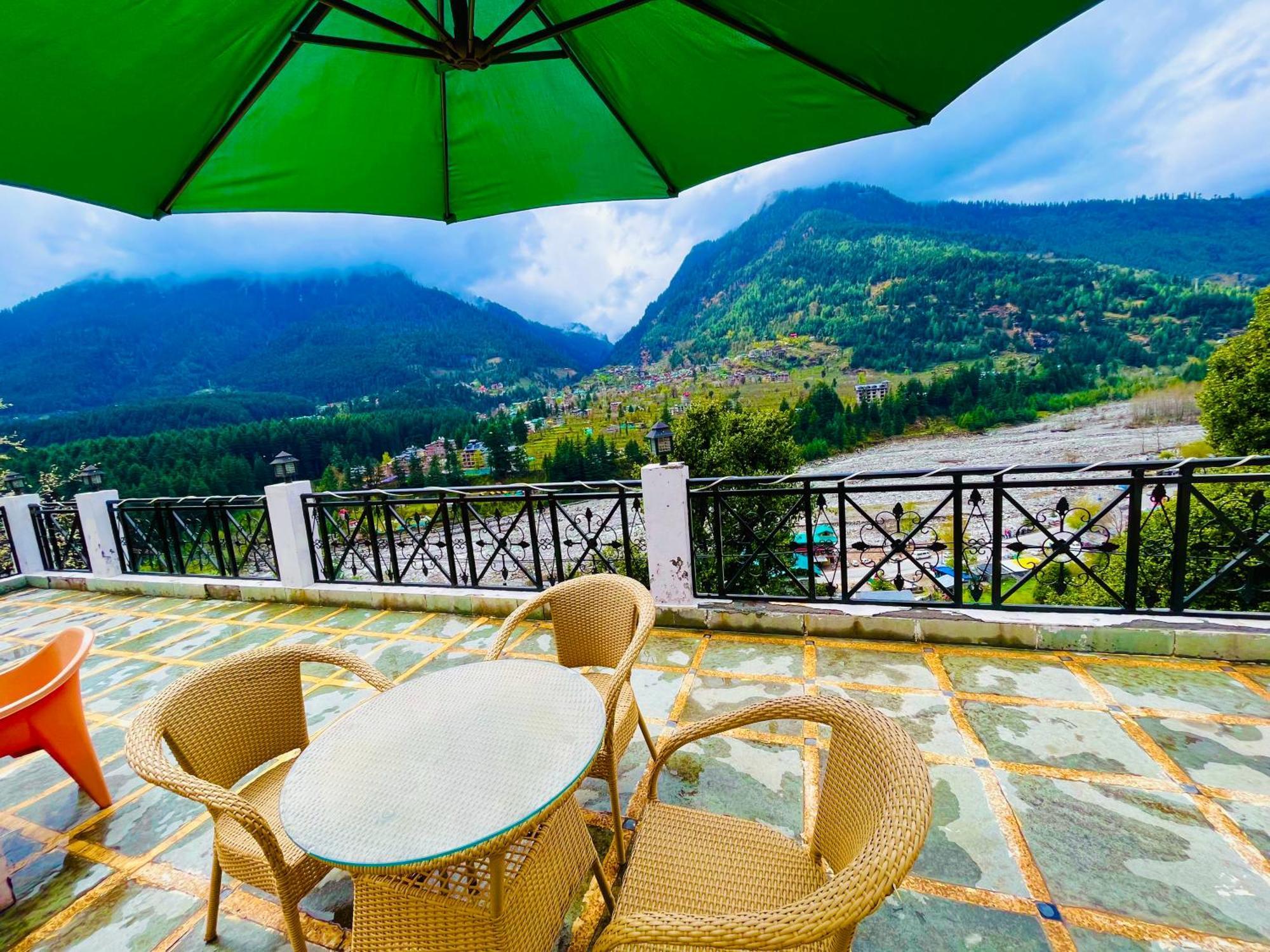 Hotel Hollywood Manali - Scenic River & Mountain View With Premium Rooms Extérieur photo