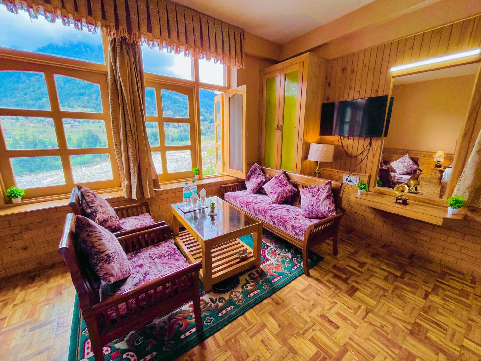 Hotel Hollywood Manali - Scenic River & Mountain View With Premium Rooms Extérieur photo