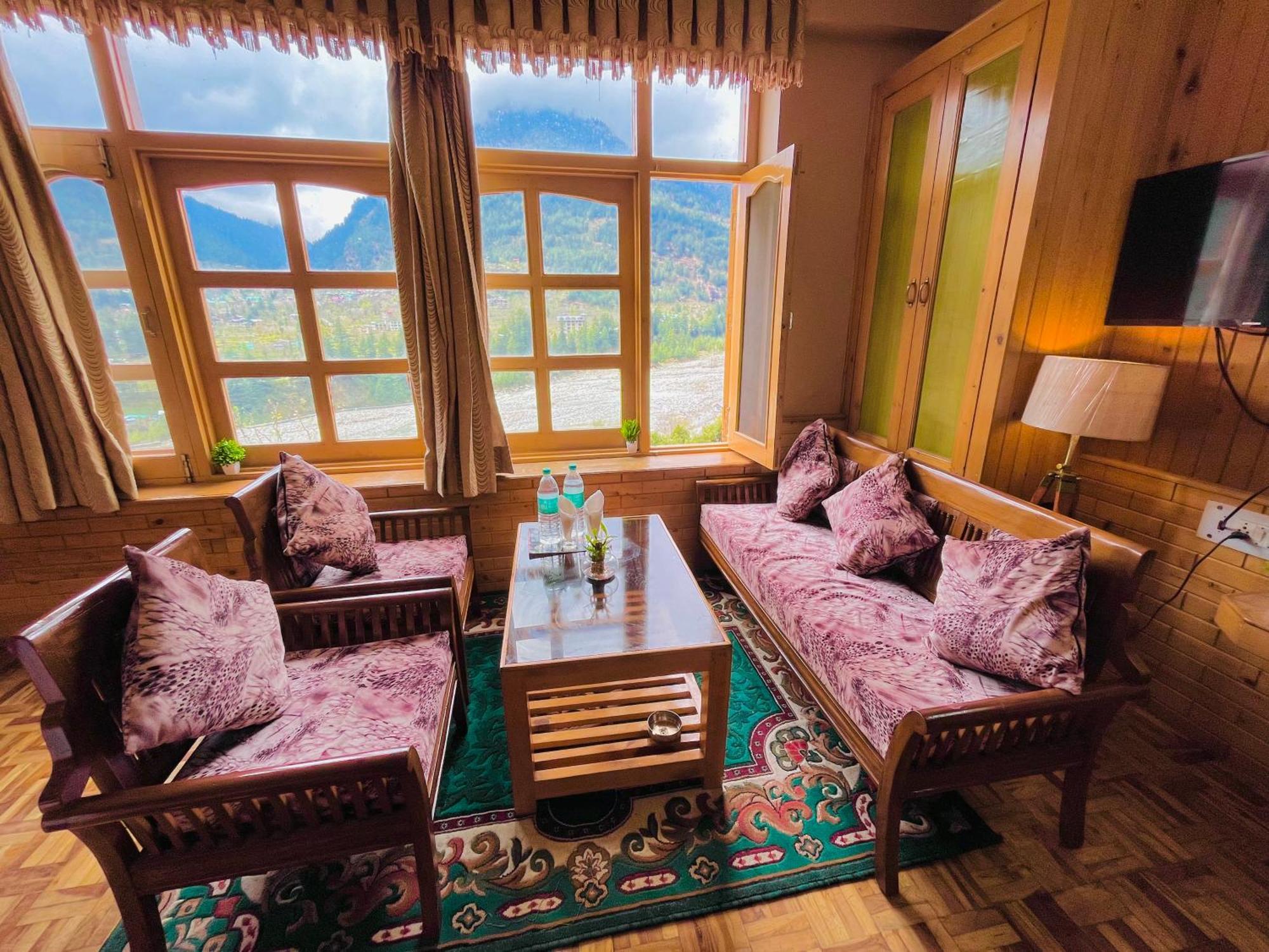 Hotel Hollywood Manali - Scenic River & Mountain View With Premium Rooms Extérieur photo