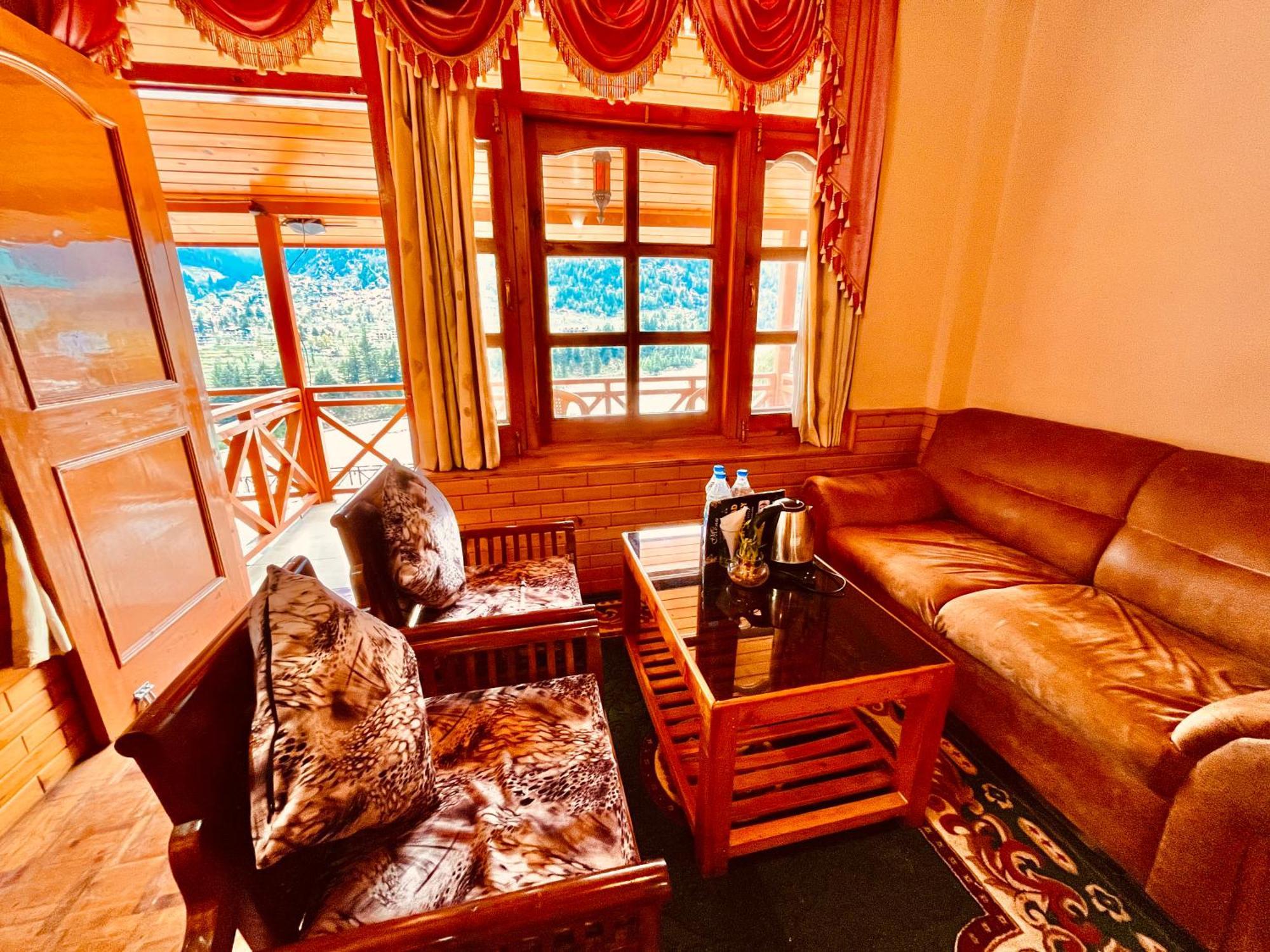 Hotel Hollywood Manali - Scenic River & Mountain View With Premium Rooms Extérieur photo