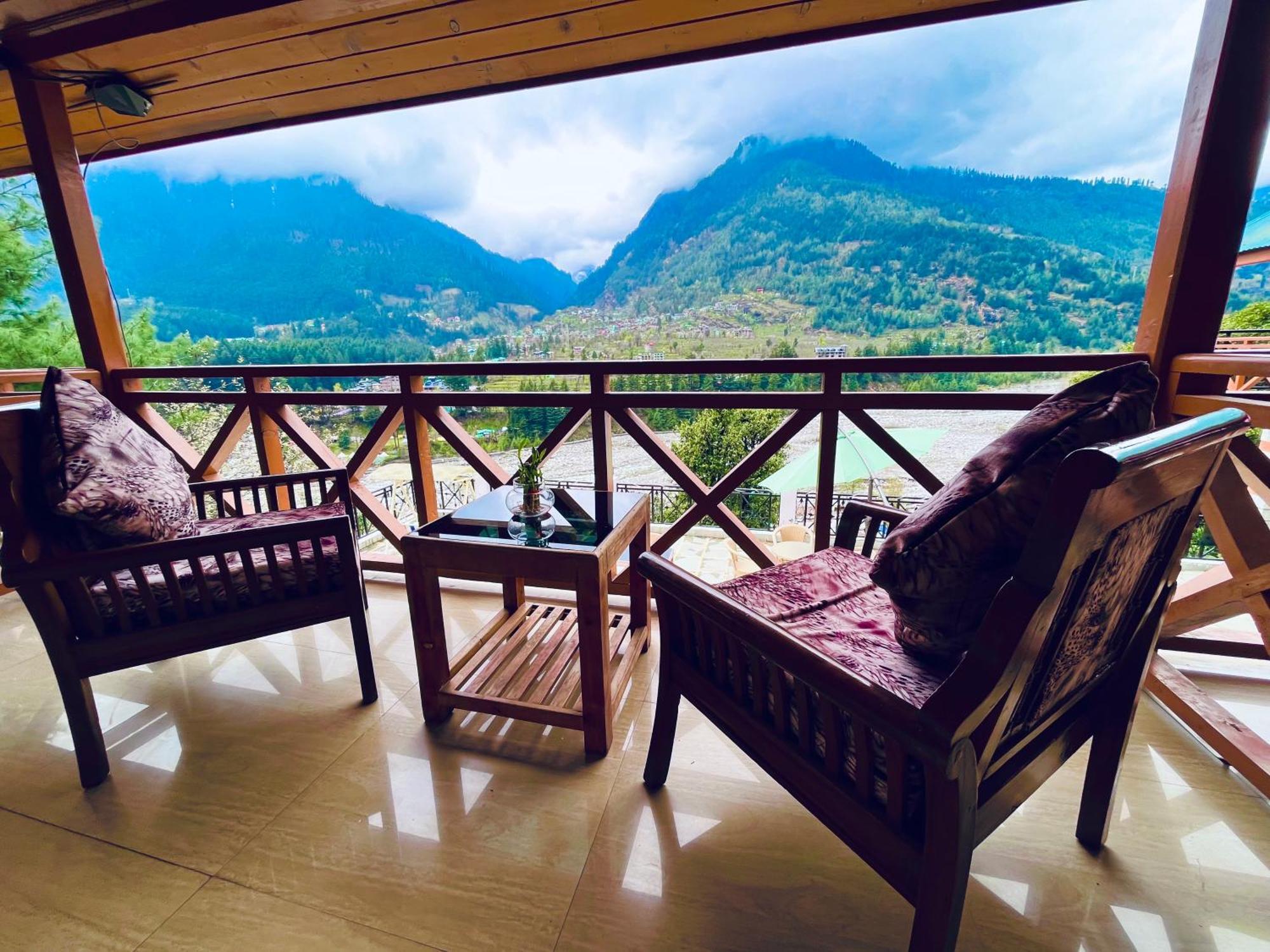 Hotel Hollywood Manali - Scenic River & Mountain View With Premium Rooms Extérieur photo